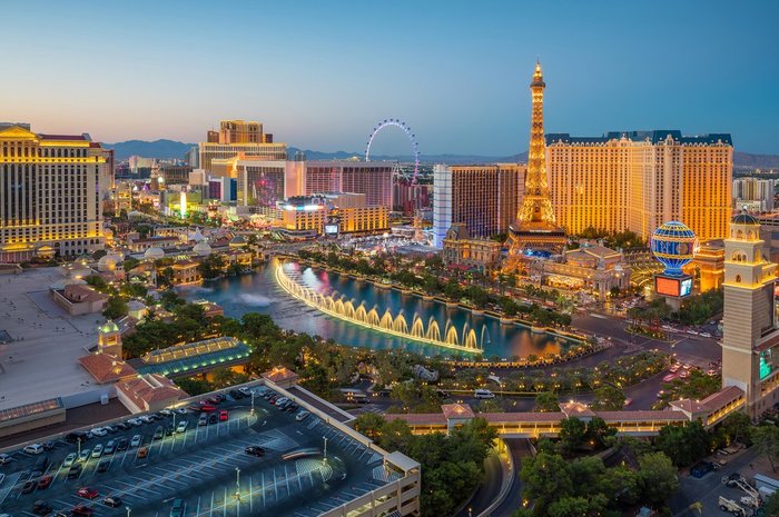 How Tourism Affects Las Vegas Dispensaries' Revenue | Leafbuyer