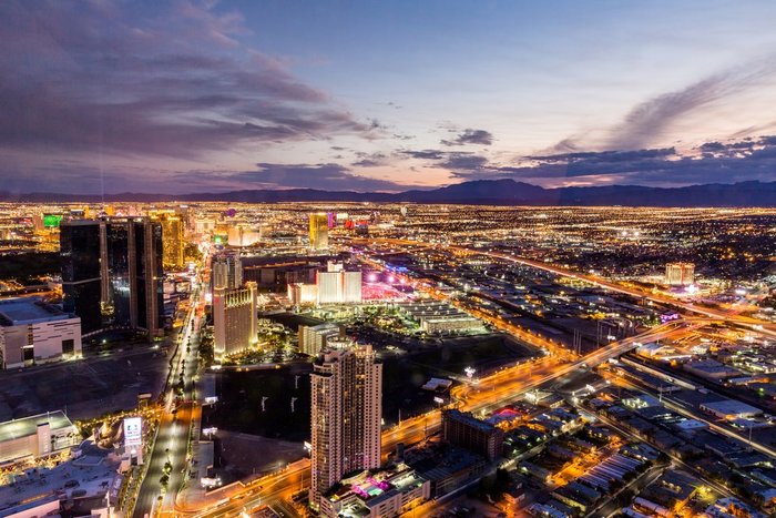 Go Behind The Scenes On These Las Vegas Marijuana Tours | Leafbuyer